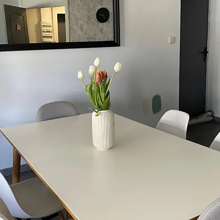 Prázdninový dům Confortable Avec Piscine, Parking Et Wi-fi A - Fr-1-410-399 *